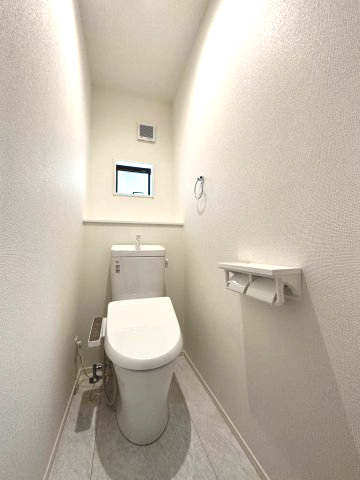 トイレ　コンパクトで使いやすいトイレです