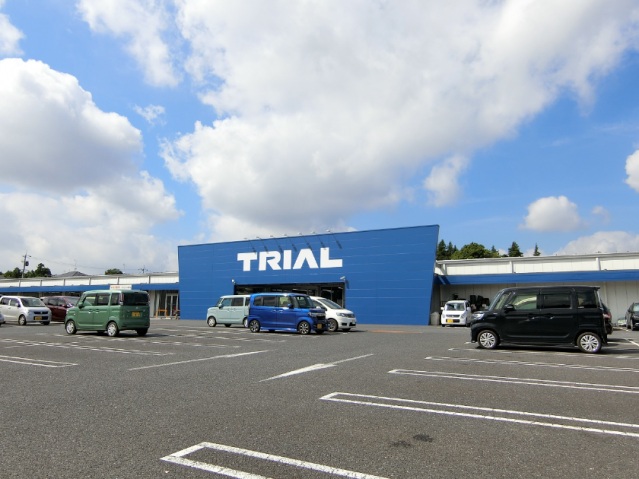 スーパー　トライアル（スーパー）（スーパー）まで1440m