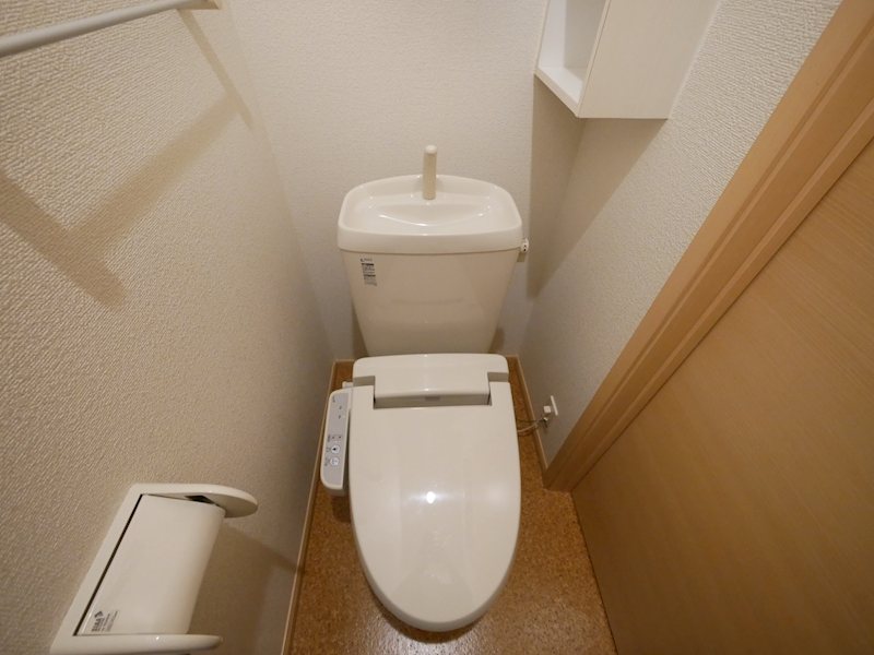 トイレ　ウォシュレット