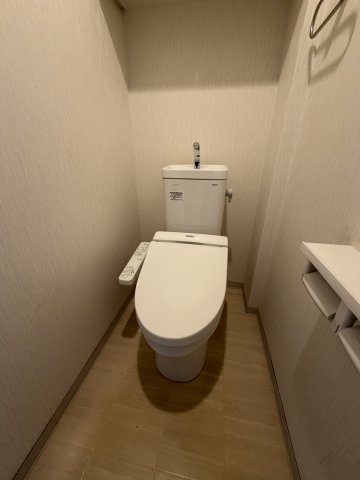 トイレ　シンプルで使いやすいトイレです