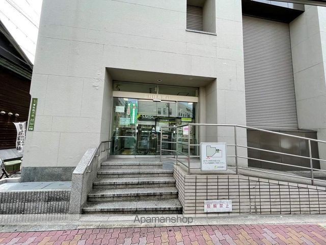 銀行　三井住友銀行城東支店（銀行）まで666m