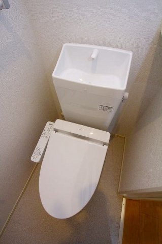 トイレ　トイレもきれいです