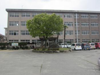 小学校　平岡東小学校（小学校）まで574m
