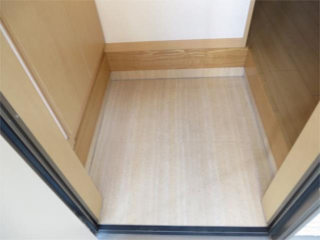 玄関　玄関部分