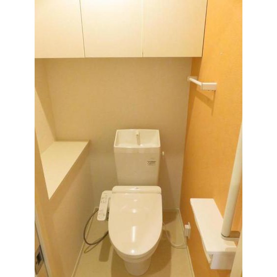 カーサフェリーチェ永添のトイレ写真