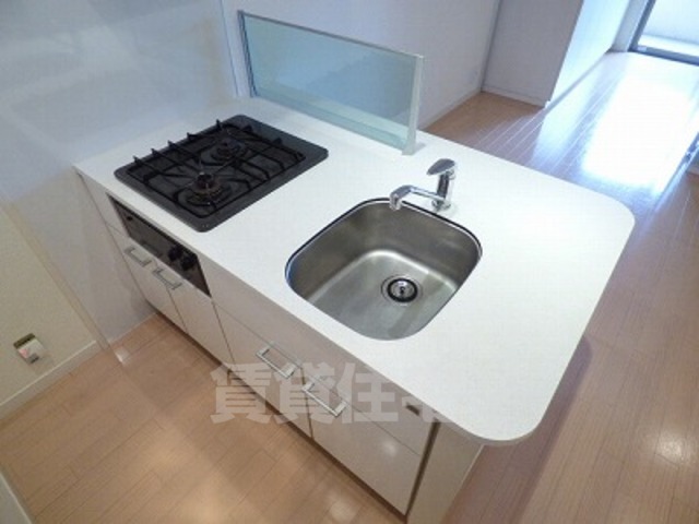 キッチン　同マンション別部屋写真