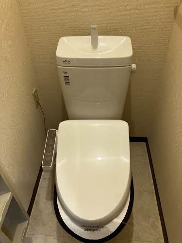 トイレ　トイレ