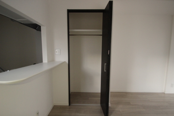 収納　※別部屋の写真です