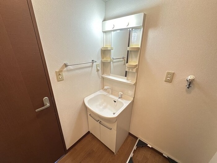 洗面設備　図面と現状に相違がある場合には現状を優先