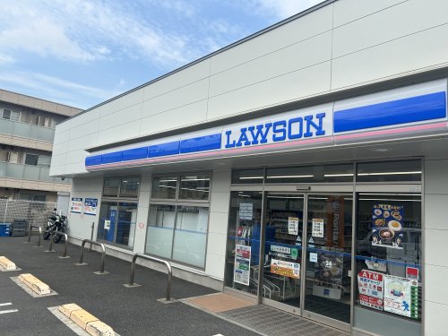 コンビニ　ローソン練馬 桜台2丁目店（コンビニ）まで116m