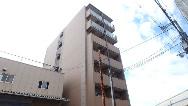 地下鉄御堂筋線 江坂駅 徒歩7分 築19年