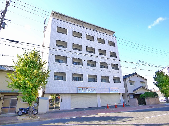 南新町ビルの外観写真