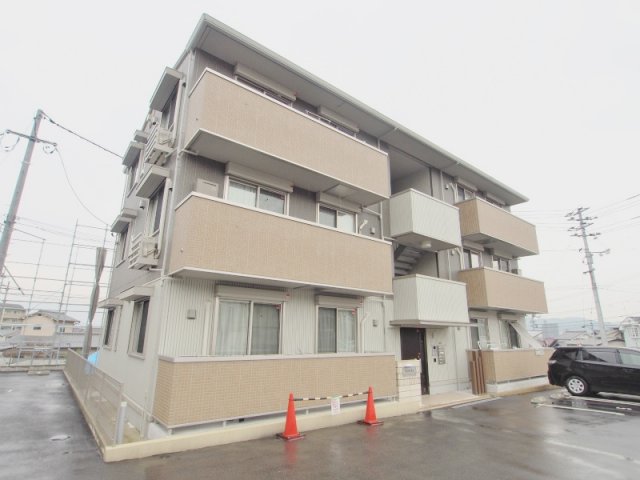 建物外観　※同じ間取りの別部屋のお写真です※
