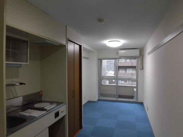 K-BUILUDINGの居間写真