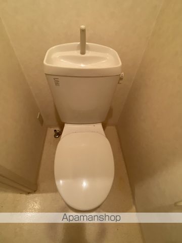 浜松市中央区 2階建 築20年のトイレ写真