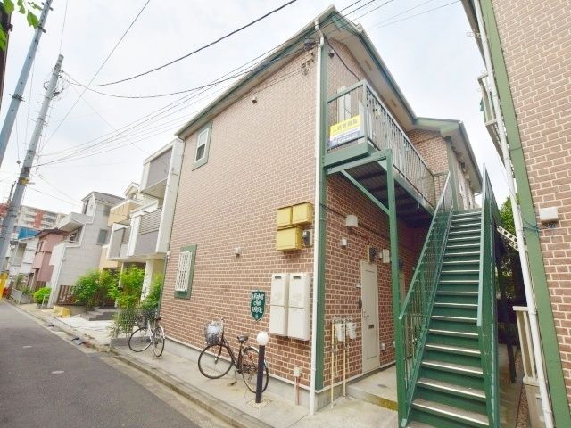 建物外観　★★