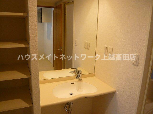 洗面設備　ワイド洗面台