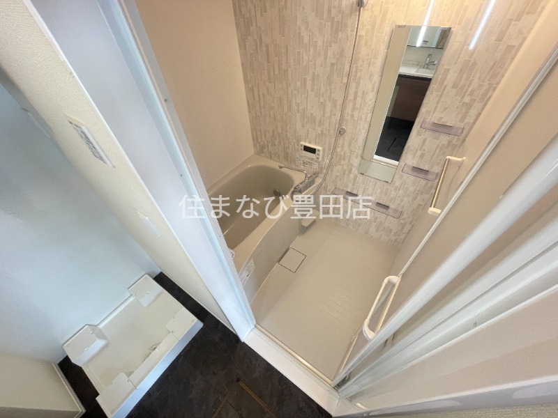 バス・シャワールーム　同型タイプ