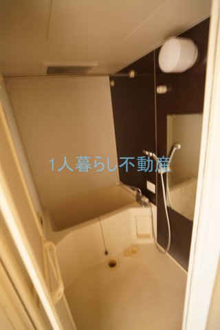 バス・シャワールーム　浴室です