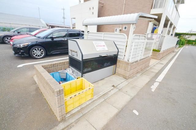 その他　その他（その他）まで10m