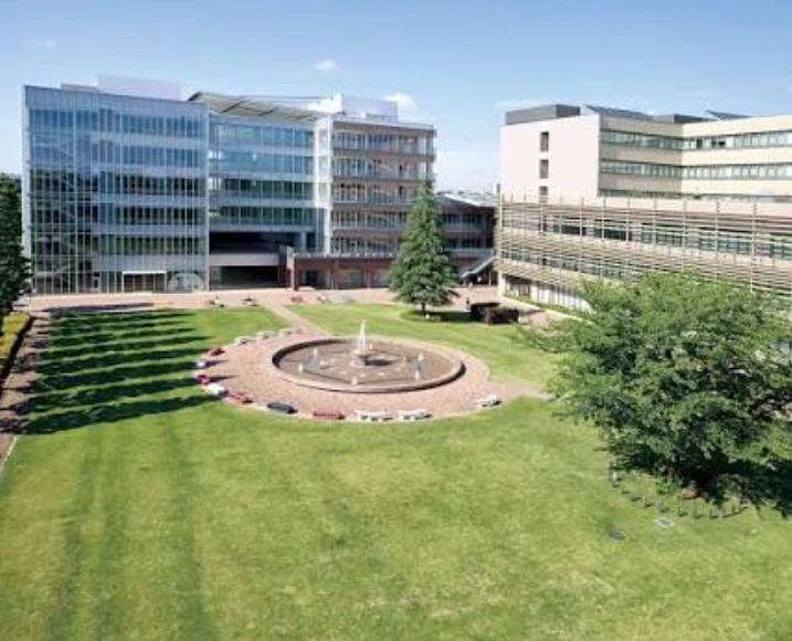 大学・短大　私立日本大学商学部（大学・短大）まで701m