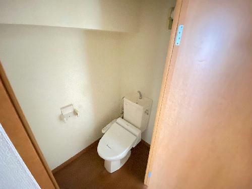 レオパレスシュテルンのトイレ写真