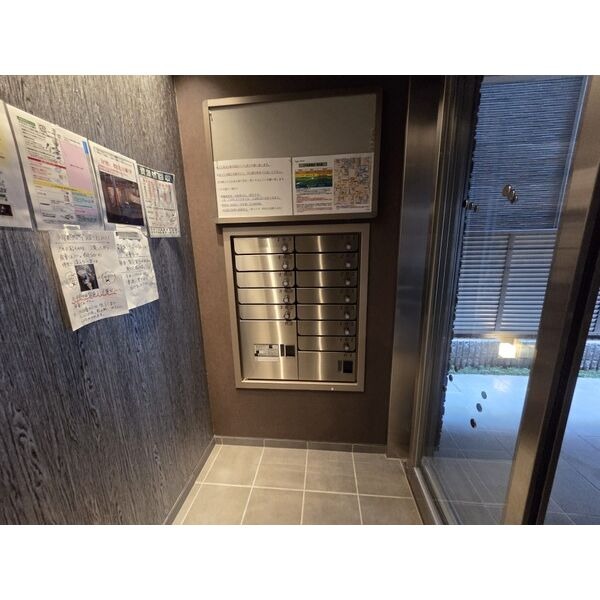 Six Bijoux堺町五条の外観写真