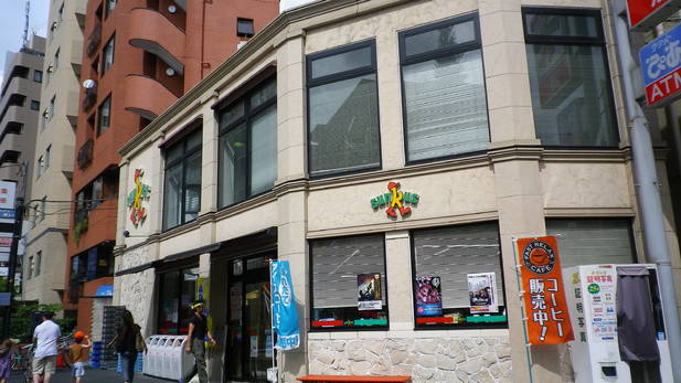 コンビニ　サンクス元麻布店（コンビニ）まで68m