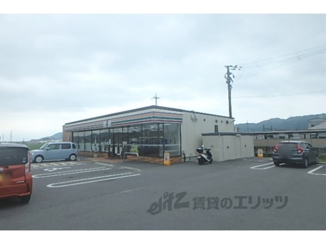 コンビニ　セブンイレブン甲西駅前店（コンビニ）まで500m