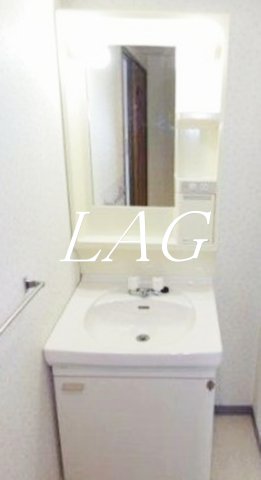 洗面設備　独立洗面台です。