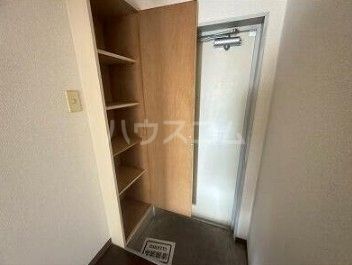 ダジュール生田の玄関写真