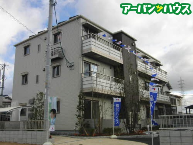 ソレイユコート富田の外観写真