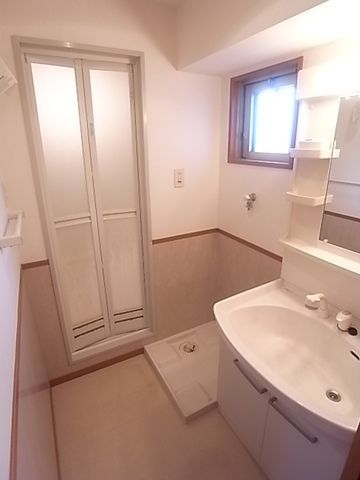 ジュネス横浜1の内装写真