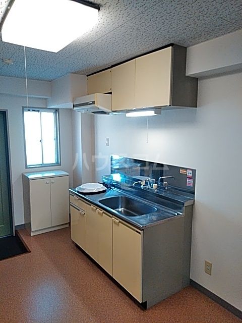パレドールIIのキッチン写真