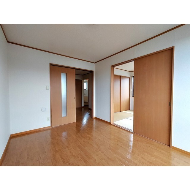 ソフィア那珂の居間写真