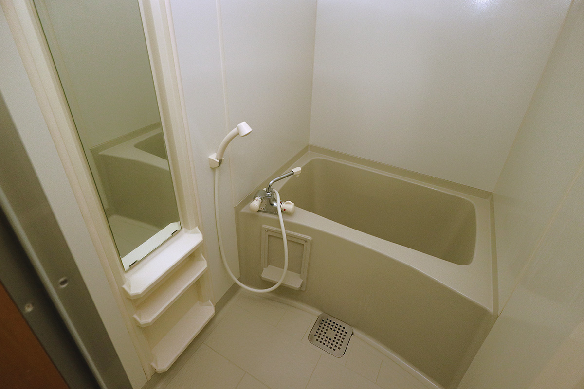バス・シャワールーム　※写真は同物件の別部屋です