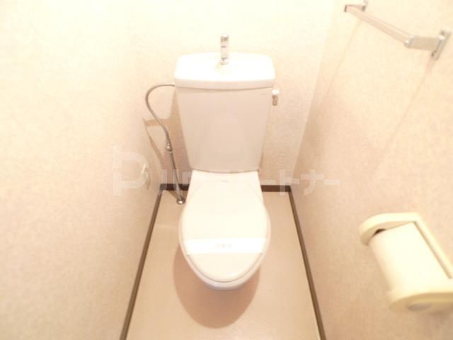キャピタルステートのトイレ写真
