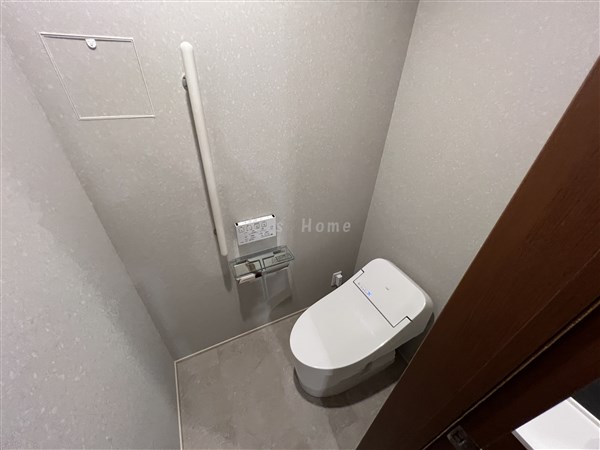 シークリサンス岡本のトイレ写真