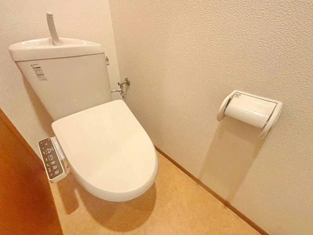 ブランシャルマンのトイレ写真