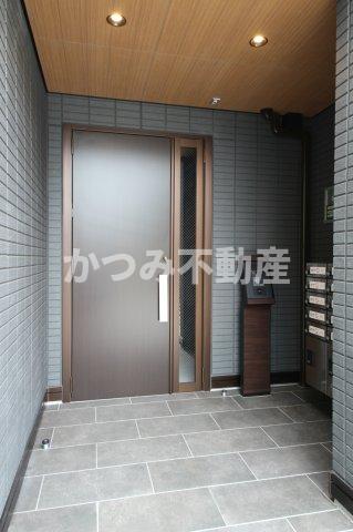エントランス　他号室参考写真