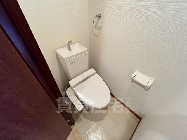 BELAIR江上町のトイレ写真