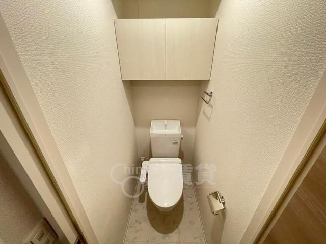 阪急宝塚線 庄内駅 徒歩19分 3階建 築6年のトイレ写真