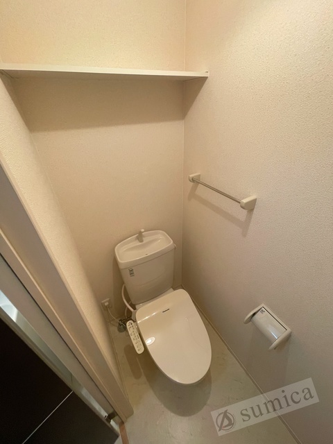 エクレール上小阪のトイレ写真