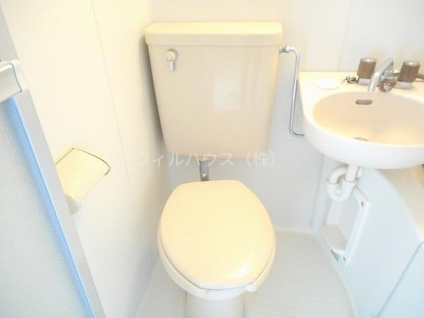 トイレ　お風呂とトイレが一緒！