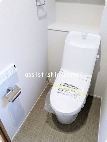 ＪＲ中央線 阿佐ケ谷駅 徒歩17分 3階建 築30年のトイレ写真