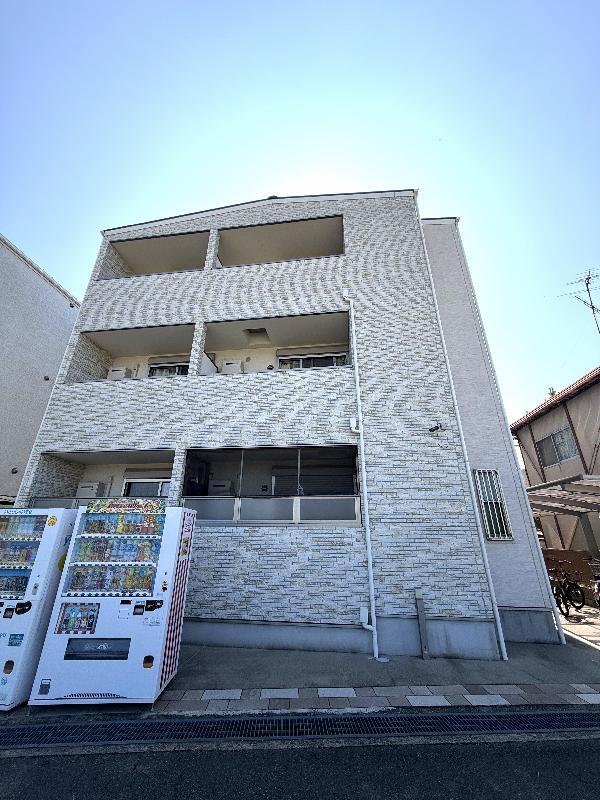 建物外観　オートロック、モニター付きインターホン完備☆