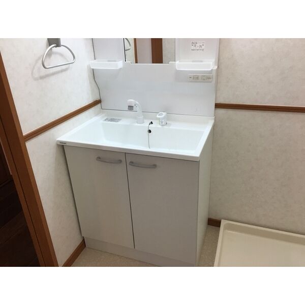 洗面設備　洗髪洗面化粧台