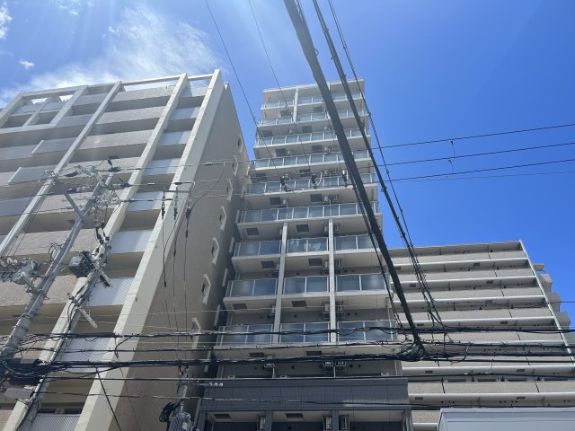 エスリード江坂広芝町の外観写真