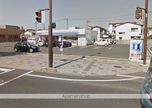 コンビニ　ローソン岡山西崎1丁目店（コンビニ）まで227m