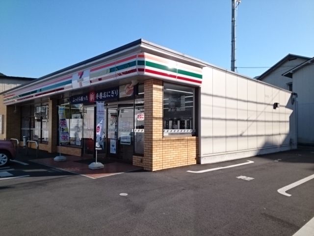 コンビニ　セブンイレブン大洲街道店様（コンビニ）まで800m